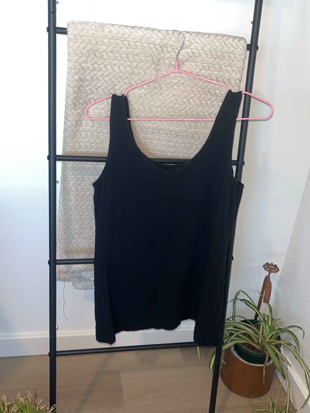 Black Half V-neck Tank Top
